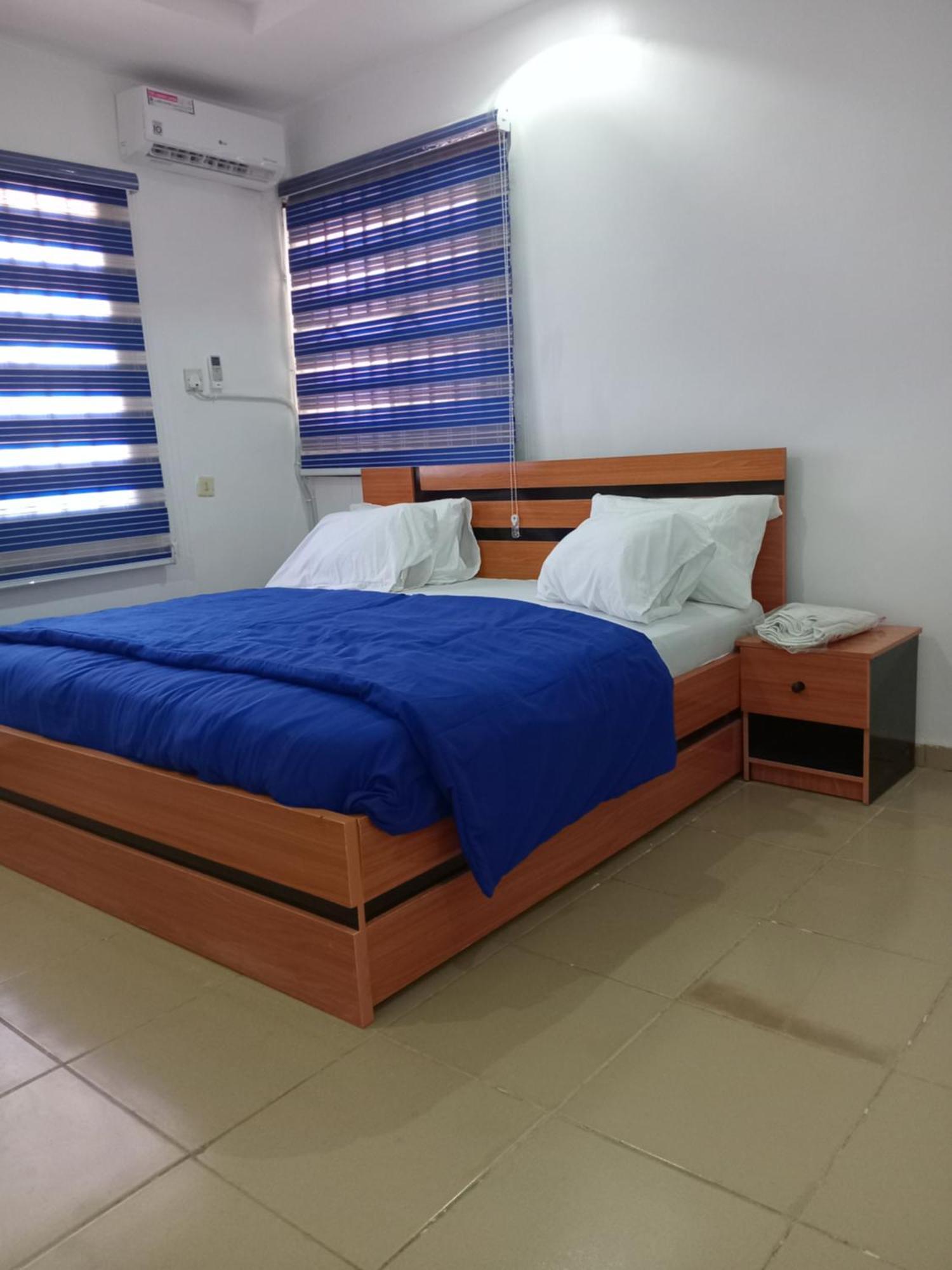 501 Aparthotel Akure Extérieur photo